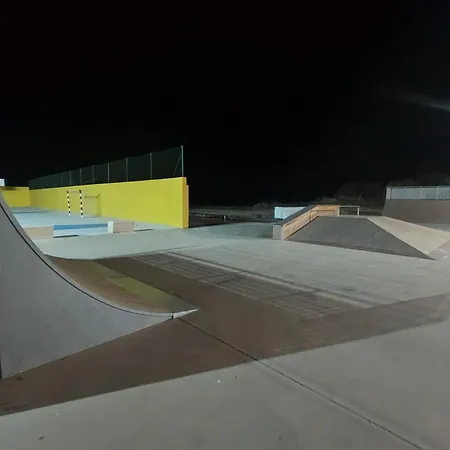 Sunset House Et Piscine *