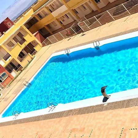 Sunset House Et Piscine Lejlighed *