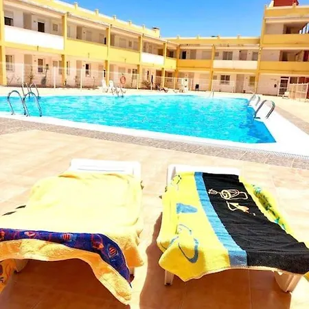 Sunset House Et Piscine Lejlighed *
